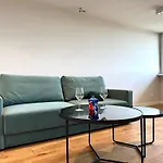 Czarnieckiego Apartment - Self Check-In 20H
