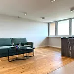Czarnieckiego Apartment - Self Check-In 20H